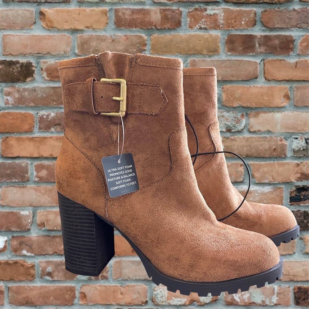 NEW A.N.A. Suede Ronnie Whiskey Ankle Booties